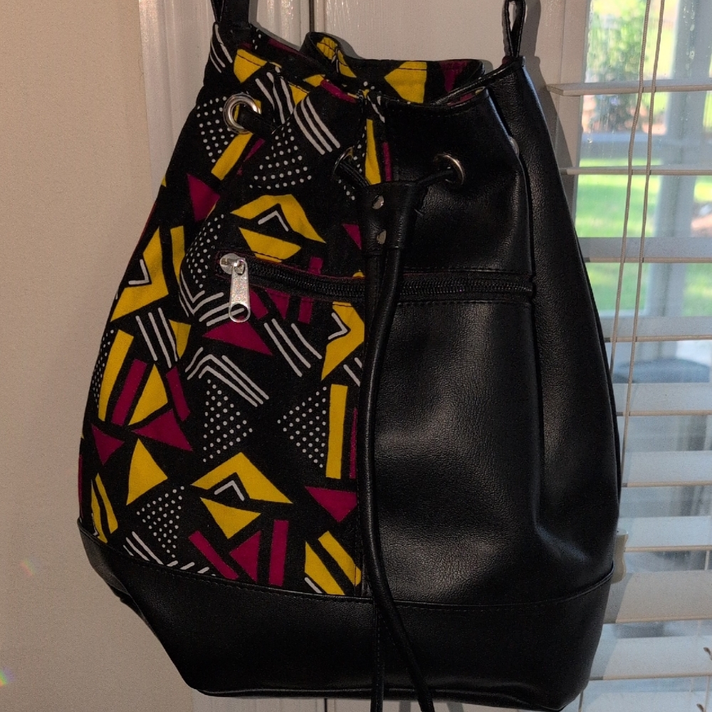 Geometric Black and Yellow Women's Backpack